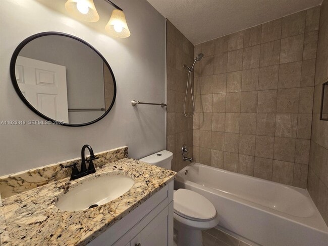 Foto del edificio - 6132 Southard St