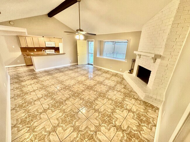 Foto del edificio - 7238 Woodfern Dr