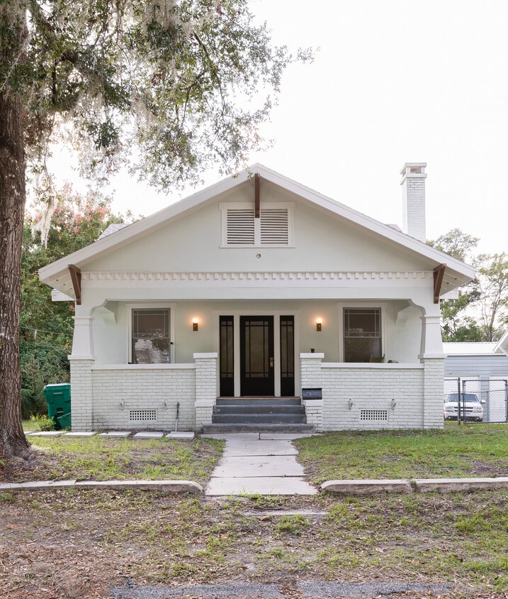 Primary Photo - 230 N Arlington Ave