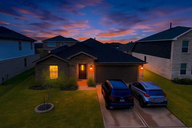 Building Photo - 7902 Wrangler Shack Ln