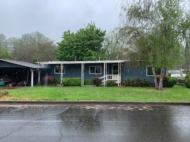 Foto del edificio - Great single Level home!