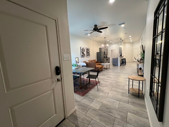 Foto del edificio - 2616 136th St