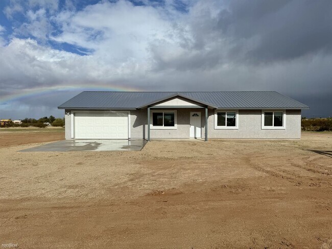 Foto del edificio - 3 br, 2 bath House - 20700 E Leavitt Ln