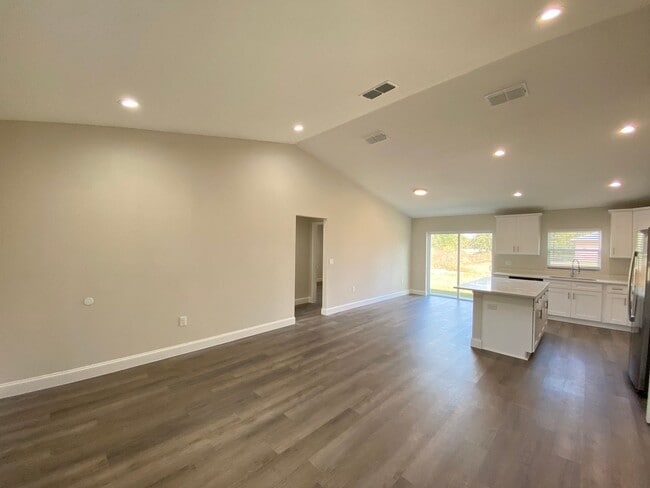 Foto del edificio - Desirable SW Ocala Neighborhood, 3/2/2 **W...