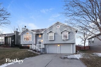 Building Photo - 8506 NE 107th Terrace