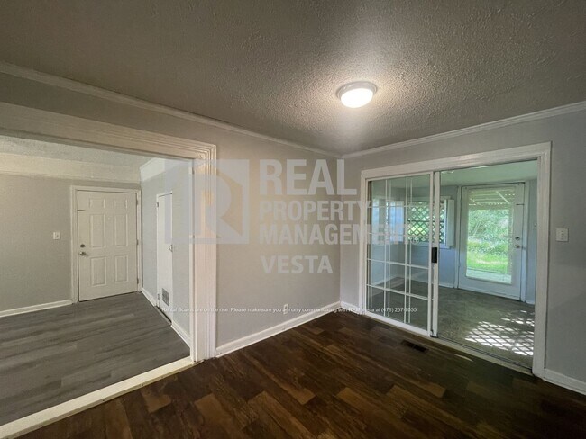 Foto del edificio - 3278 O'Hara Dr N