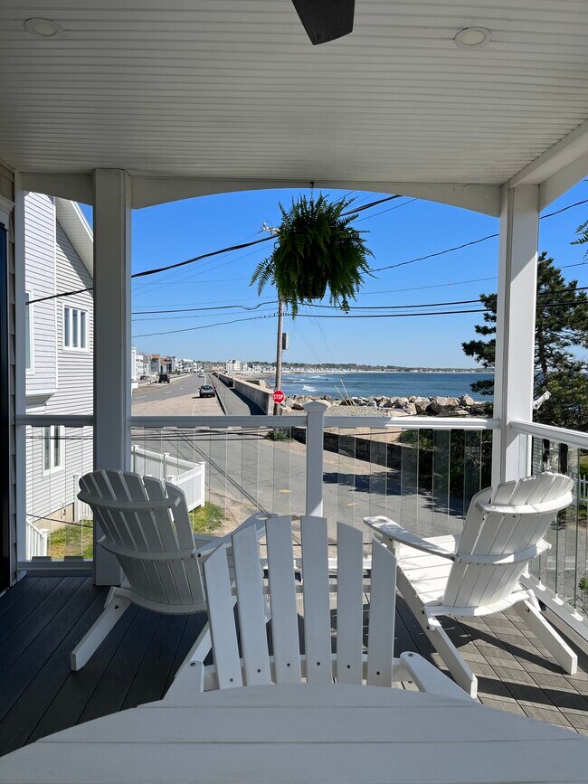 Foto del edificio - 2 1/2 Dumas Ave