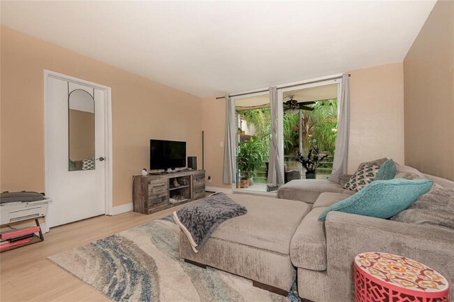 Foto del edificio - 4500 N Federal Hwy