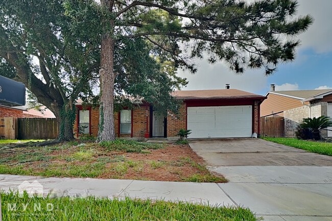 Building Photo - 14006 Pinewest Ct