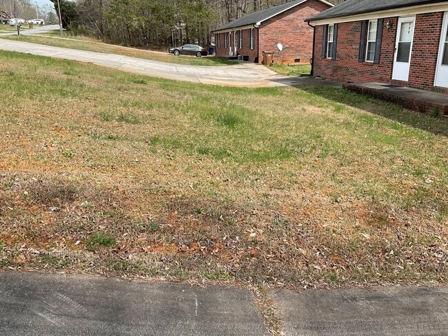 Foto del edificio - 382 TURNER St