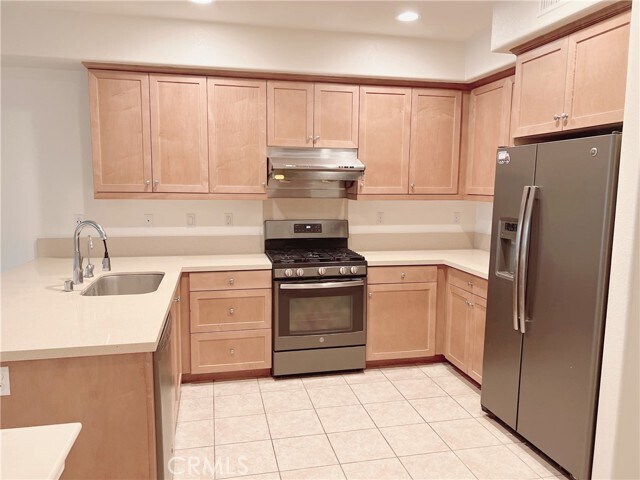 Foto del edificio - 847 E Hollyvale St