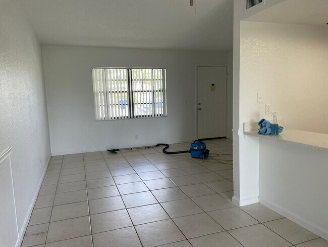 Foto del edificio - 4101 Oak Terrace Dr