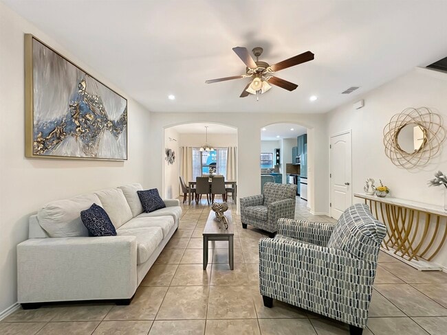 Building Photo - 5714 Montevista Dr