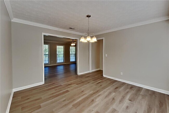 Foto del edificio - 5054 Arbor Ln SW
