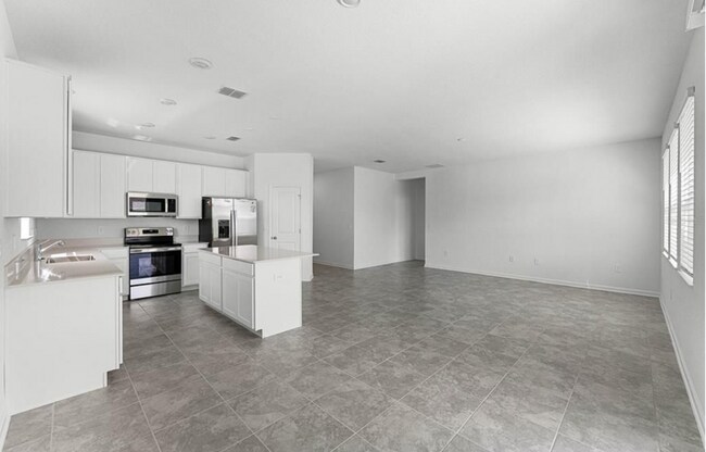 Livingroom area - 534 Hatteras Rd