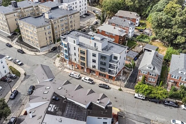 Foto del edificio - 36 Colborne Rd