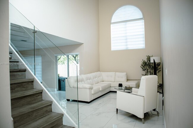 Foto del edificio - 15022 SW 143rd Ter