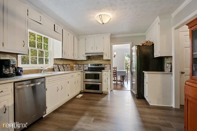 Building Photo - 4 br, 2 bath House - 3605 Longfellow Trl