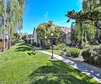 Foto principal - 1068 Summerplace Dr