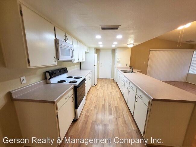 Building Photo - 2 br, 2 bath House - 5048 E. Summer Moon Lane