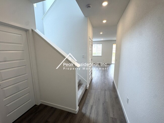 Building Photo - Brand New 3bd/2.5 Rancho Cordova Home With Loft-Must See!