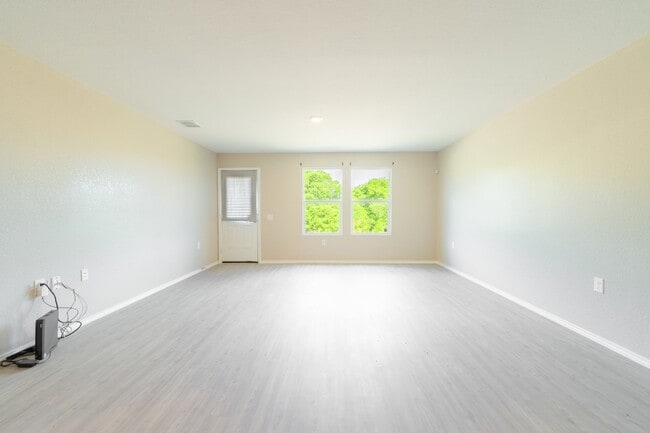 Building Photo - 1130 Worsham Ter