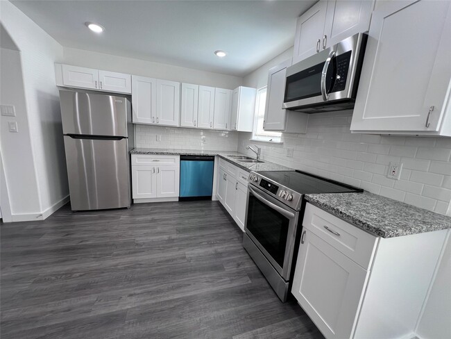 Foto del edificio - 9243 Seeker St