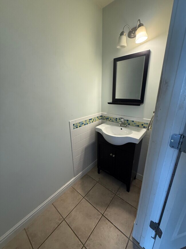 Foto del edificio - 11 Leclair St