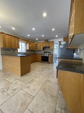 Building Photo - 11797-11231 231 St