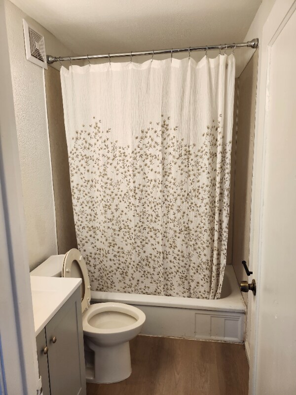 Foto del edificio - 1136 W Dakota Ave