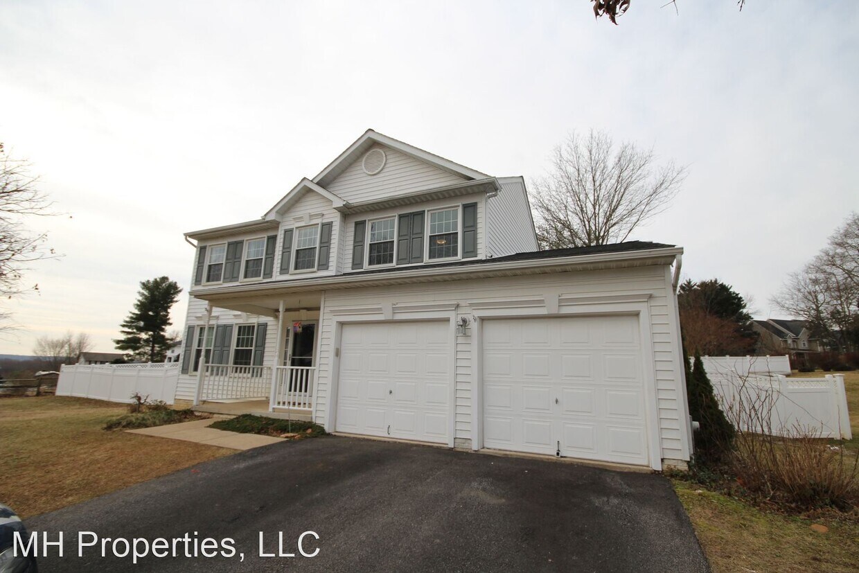 Primary Photo - 4 br, 3.5 bath House - 6036 Monroe Ave