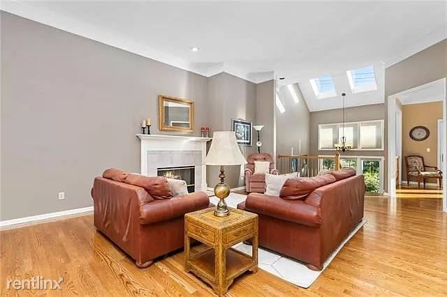 Foto del edificio - 4 br, 4 bath House - 4 Parker