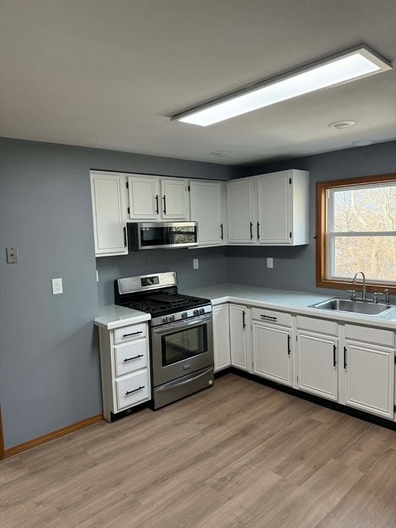 Building Photo - 6 Lawn St