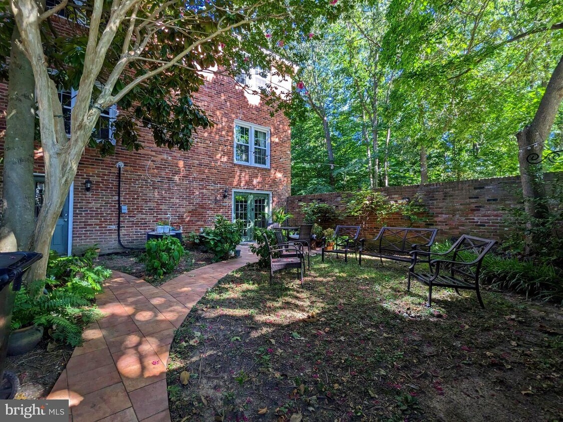 6014 Talford Ct, West Springfield, VA 22152 Townhome Rentals in West