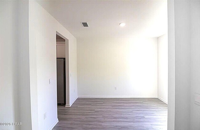 Foto del edificio - 30 Sandywoods Ct