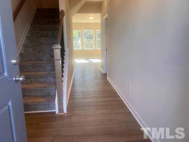 Building Photo - 351 Glen Clova Dr