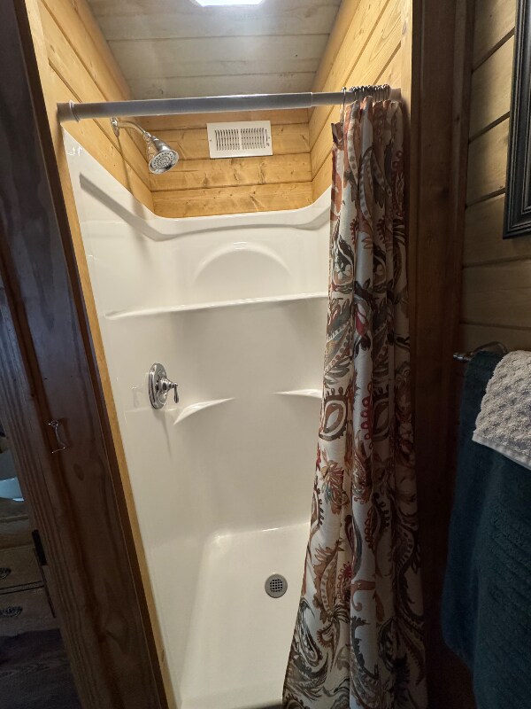 Foto del edificio - 369 Lawson Rd