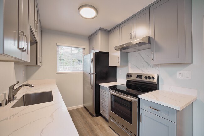 Kitchen - 46 Madison Ave.
