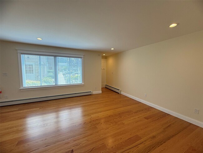 Foto del edificio - 250 Beechwood Ave