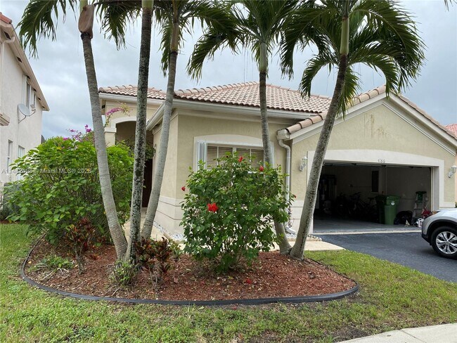 Building Photo - 4186 Sabal Ridge Cir