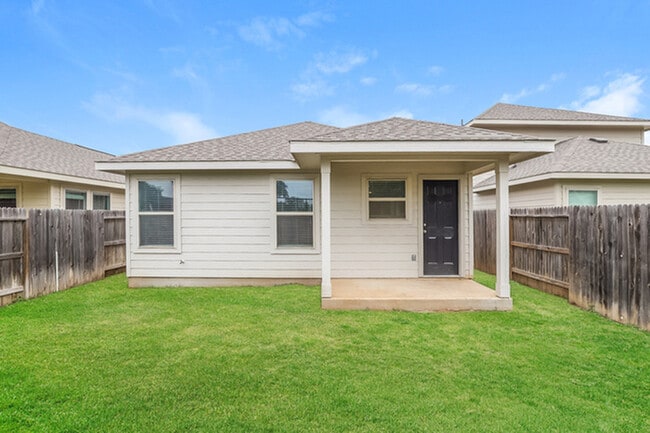 Building Photo - 5422 Freshwater Way