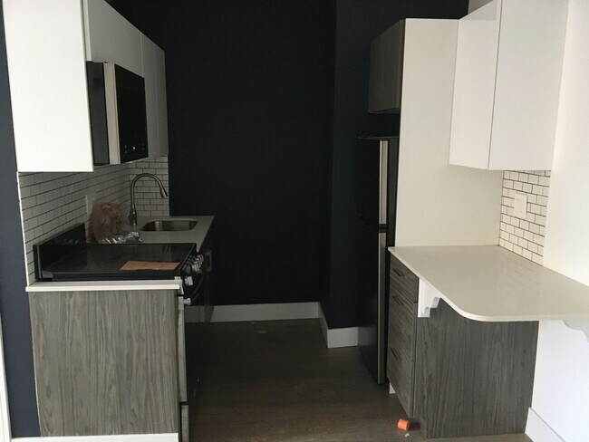 Foto del edificio - Central fenway Location, Recently Renovate...