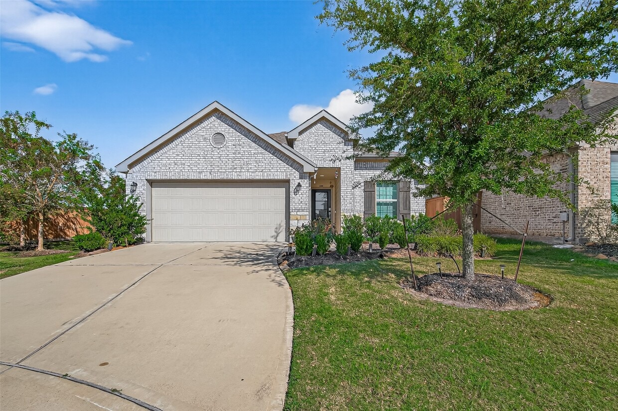 Foto principal - 6238 Milbridge Creek Ln