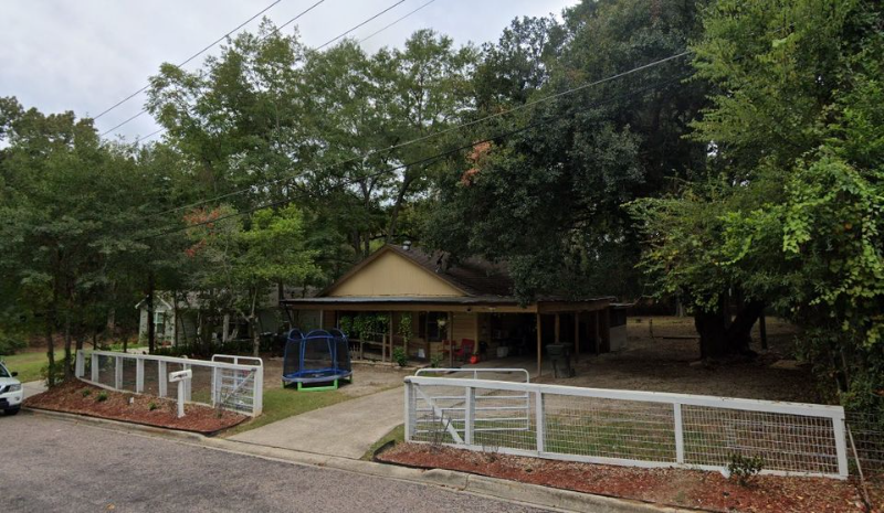 Primary Photo - 1003 Zavalla St