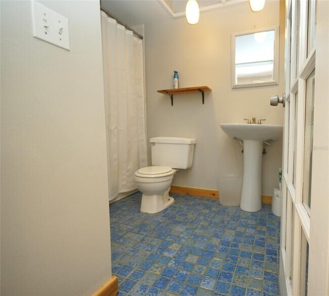 Foto del edificio - 5154 Puritan Cir