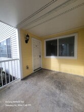 Building Photo - 2101 Poplar Dr