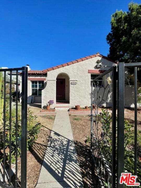 Foto del edificio - 11151 Sarah St