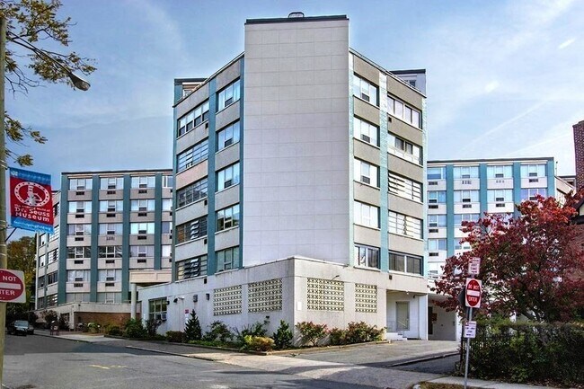 Building Photo - 101 Mulberry St