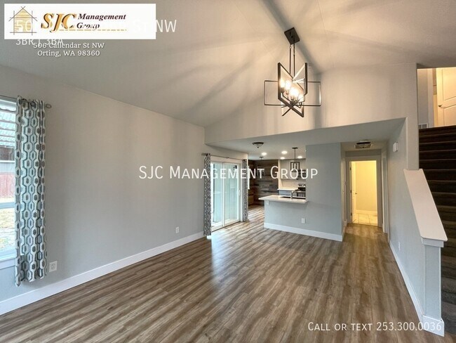 Building Photo - 506 Callendar St NW