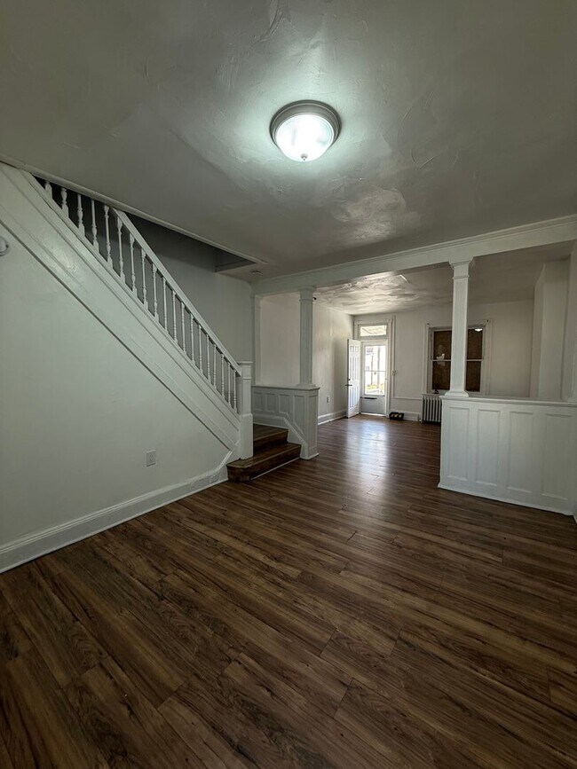 Foto del edificio - 234 Walnut Ave